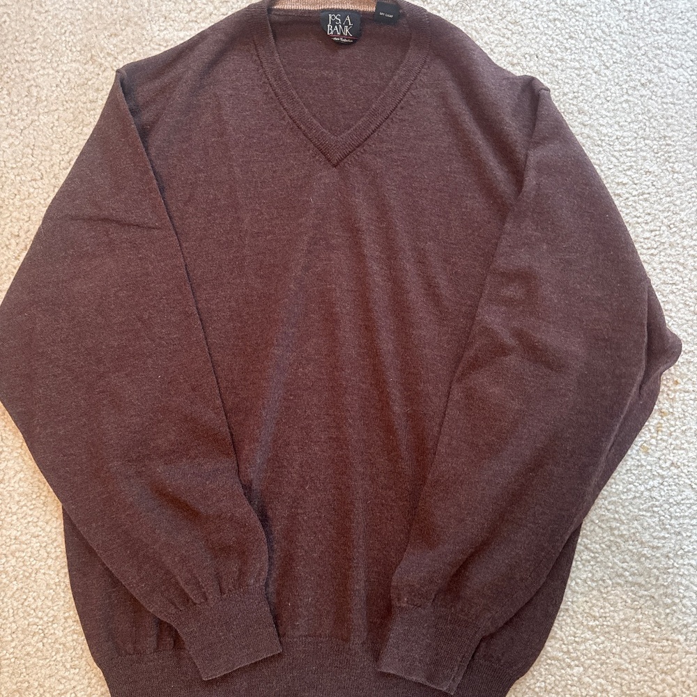 Jos A. Bank Men’s Wool Sweater